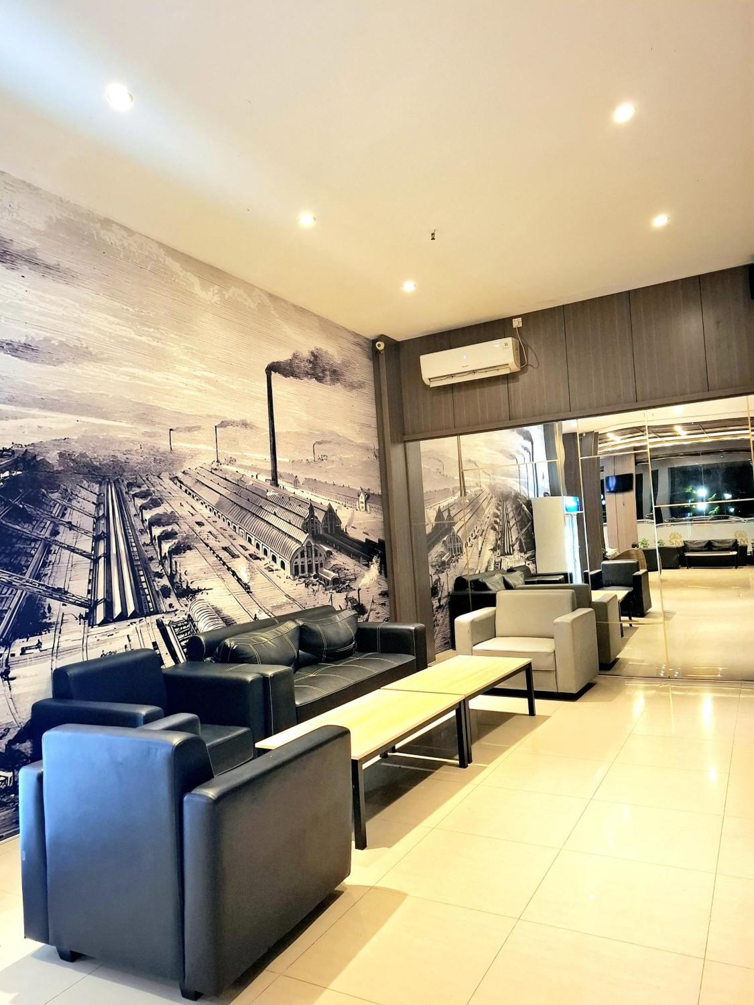 Sm Tower Hotel And Convention Berau Tanjung Redep ภายนอก รูปภาพ