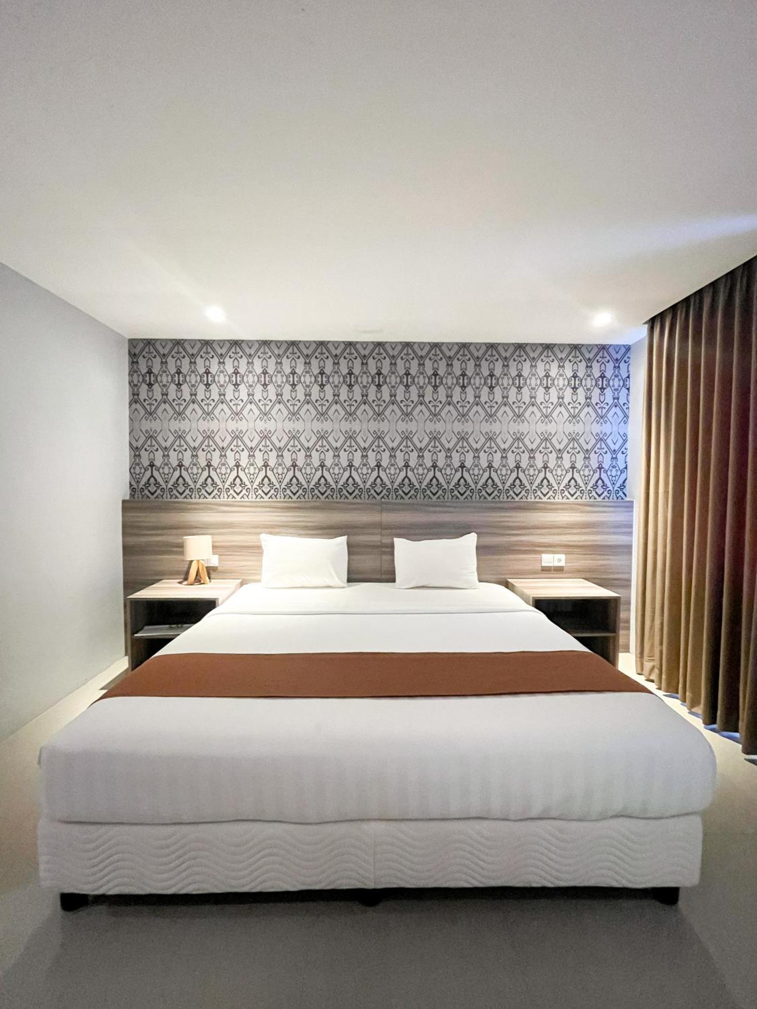 Sm Tower Hotel And Convention Berau Tanjung Redep ภายนอก รูปภาพ