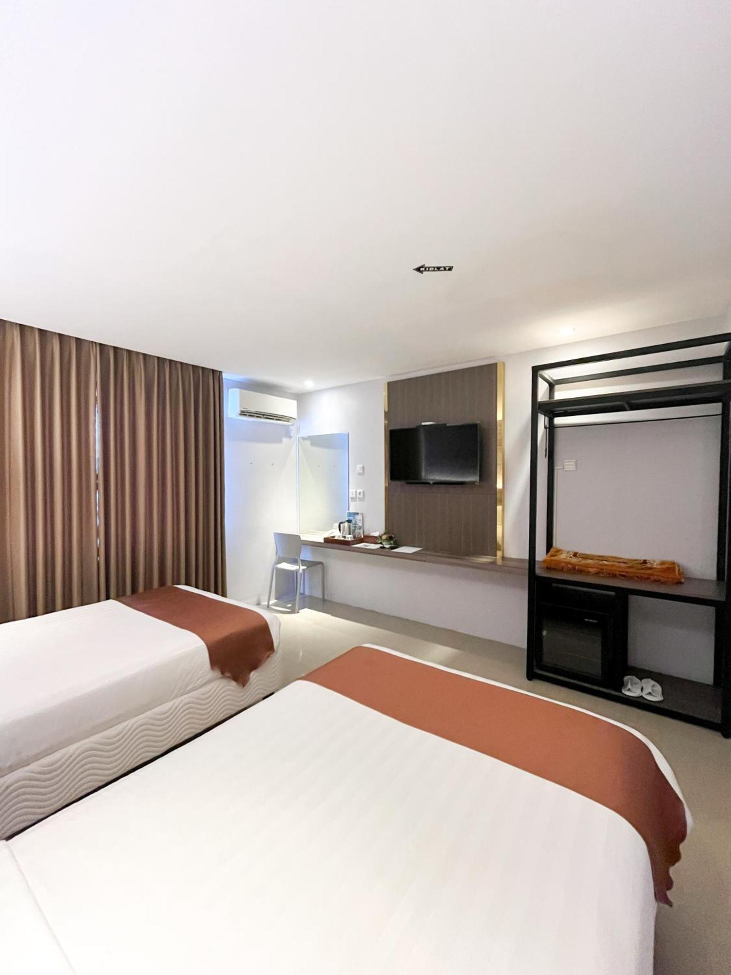 Sm Tower Hotel And Convention Berau Tanjung Redep ภายนอก รูปภาพ